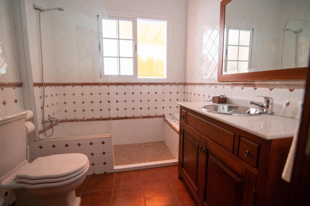 Hostal Andalucia Chipiona Eksteriør bilde